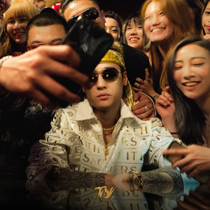 业余自由XXⅩ性西元
